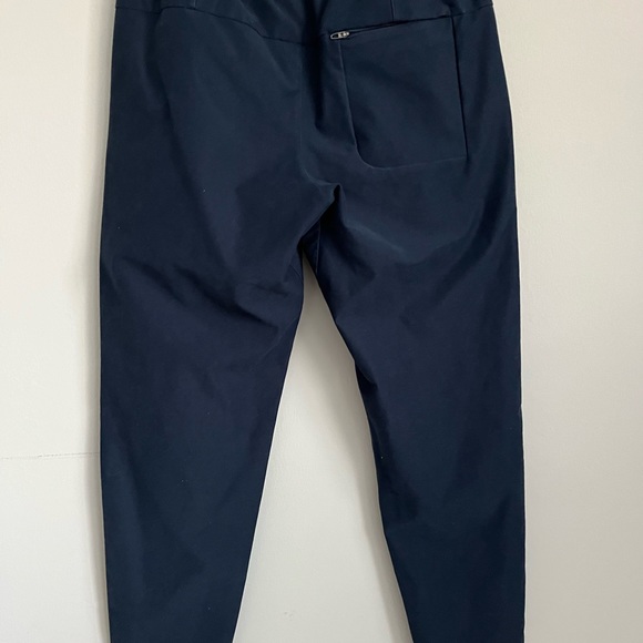Lululemon Bowline Pant *Utilitech 30" True Navy - Picture 7 of 10